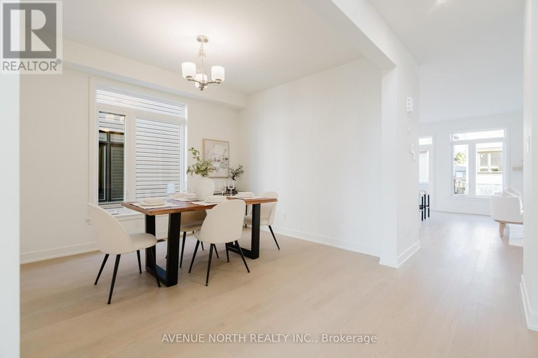 29652352/1729-rotterdam-circle/rural-kanata-central/ottawa/ontario/K2W1A5_12