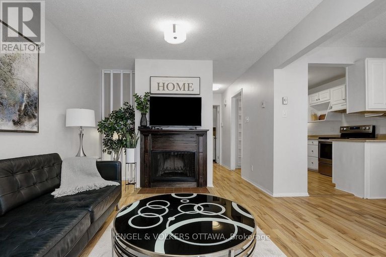 29301738/116-3445-uplands-drive/hunt-club/ottawa/ontario/K1V9N5_5