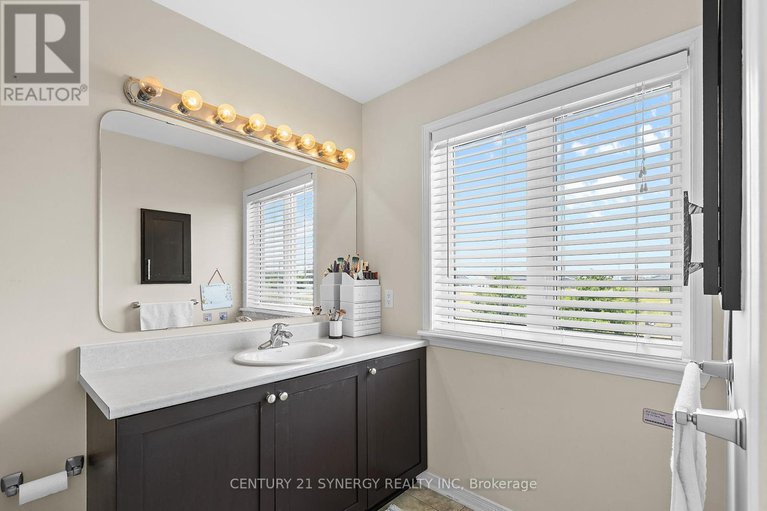 28708974/1790-plainridge-crescent/notting-hillsummerside/ottawa/ontario/K4A0M2_25
