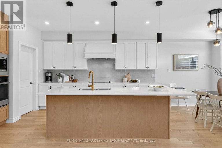 29359573/56-viceroy-mews/blossom-parkkemp-parkfindlay-creek/ottawa/ontario/K1X0J5_13