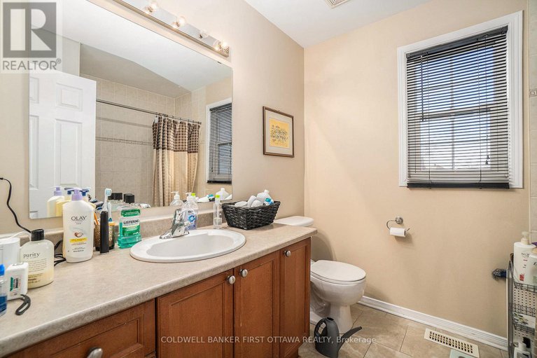 29376193/356-west-ridge-drive/stittsville-south/ottawa/ontario/K2S2G8_28