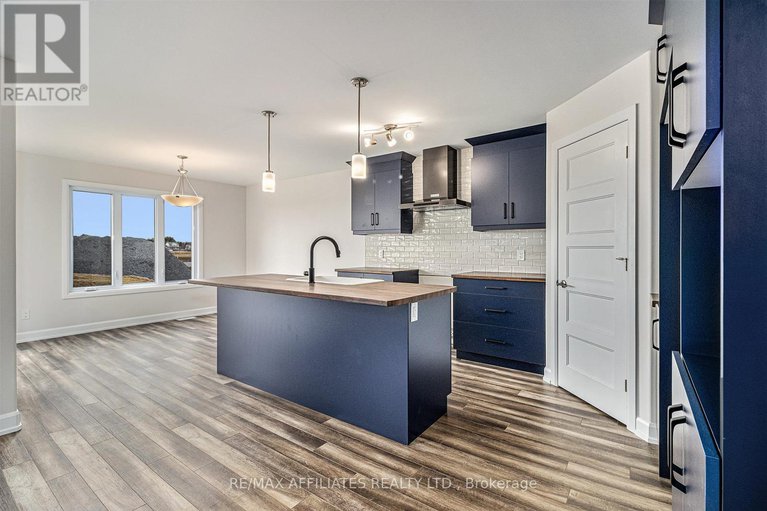 27359364/lot-43-falcon-drive/southwest-park/russell/ontario/K4R1E5_6