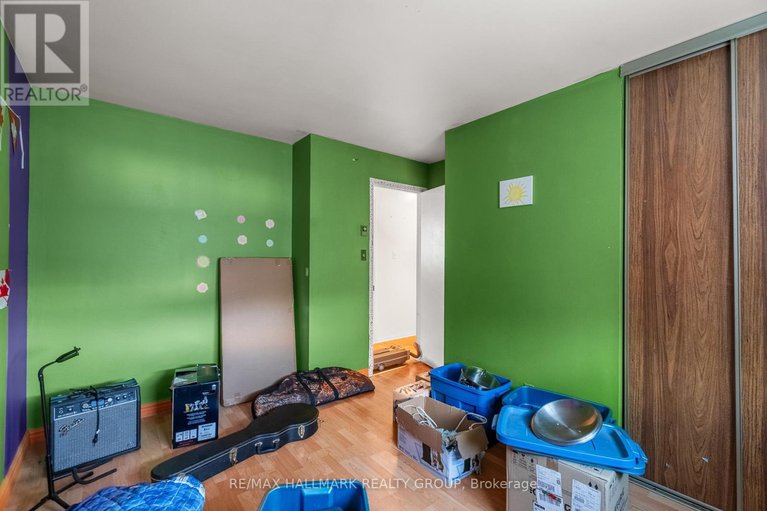 28655529/2784-leonard-street/town-of-rockland/clarence-rockland/ontario/K4K1A4_19