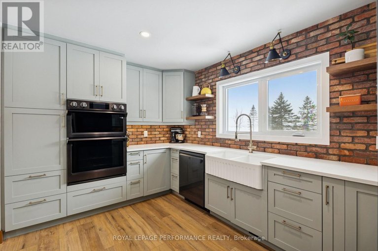 29517915/3460-dessaint-street/cumberland-west/ottawa/ontario/K0A3E0_11