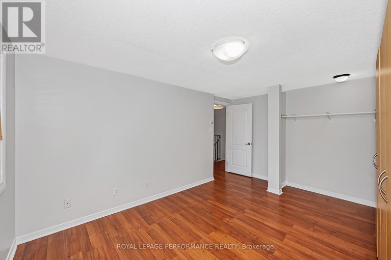 28997579/84-1317-marigold-crescent/pineview/ottawa/ontario/K1B5E7_19