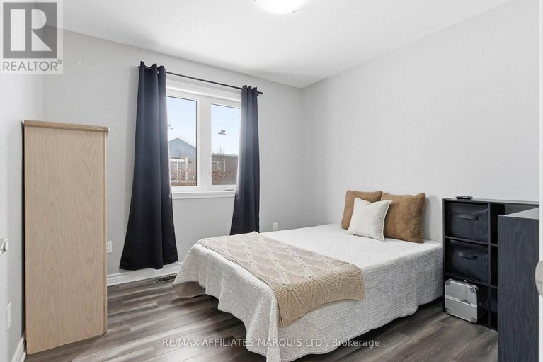 29533424/50-jim-brownell-boulevard/long-sault/south-stormont/ontario/K0C1P0_18