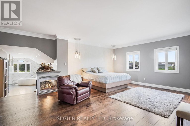 29109676/3519-front-road/east-hawkesbury-twp/east-hawkesbury/ontario/K6A2R2_30