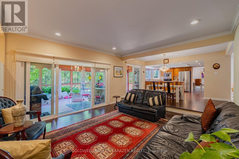 28832273/2-midinah-gate/cedar-hillorchard-estates/ottawa/ontario/K2R1B7_33