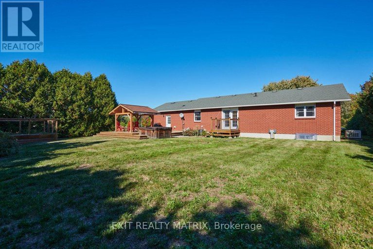 28933112/1374-county-7-road/north-dundas-winchester-twp/north-dundas/ontario/K0A2R0_30
