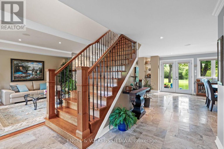 28485285/24-doris-avenue/blossom-parkkemp-parkfindlay-creek/ottawa/ontario/K1T3W8_19