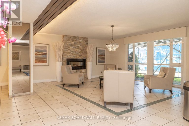 29160518/2305-1025-richmond-road/woodroffe/ottawa/ontario/K2B8G8_3