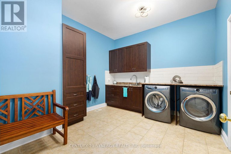 28811434/1281-georges-vanier-drive-n/cumberland-ridge/ottawa/ontario/K4C1R6_15