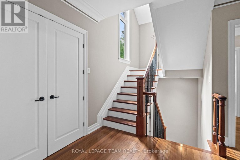 28682471/5811-longhearth-way/manotick-east-to-manotick-station/ottawa/ontario/K4M1M2_27