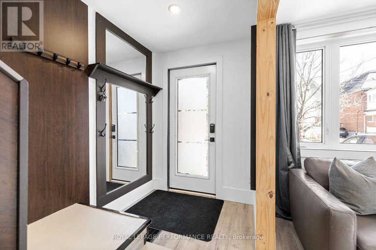 28811813/12-sherbrooke-avenue/hintonburg/ottawa/ontario/K1Y1R7_2
