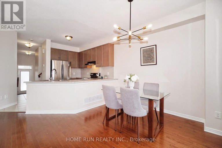 28873096/224-don-brown-private/emerald-meadowstrailwest/ottawa/ontario/K2M0M6_11