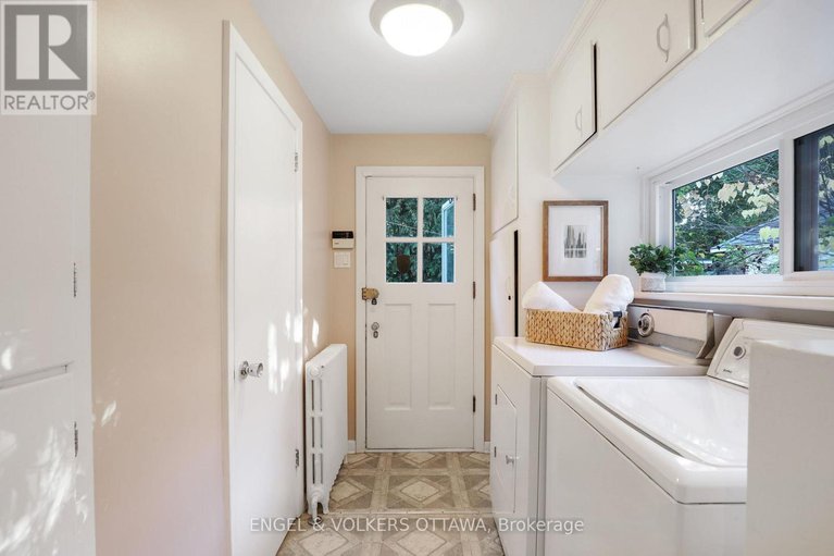 29049674/513-island-park-drive-s/ottawa-west/ottawa/ontario/K1Y0B4_17