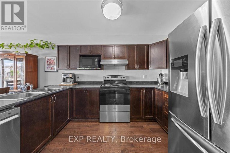 28494294/254-arrita-street/emerald-meadowstrailwest/ottawa/ontario/K2S0J3_6