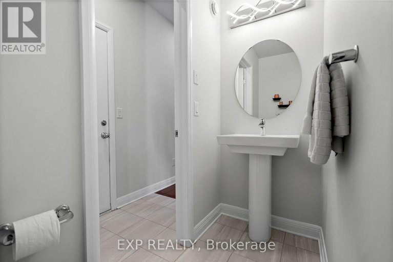 28811431/25-stanhope-court/stonebridge/ottawa/ontario/K2J6S2_11