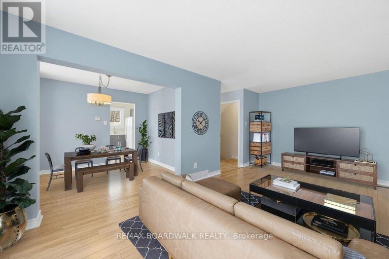 29425117/65-837-eastvale-drive/beaconwood/ottawa/ontario/K1J7T5_14