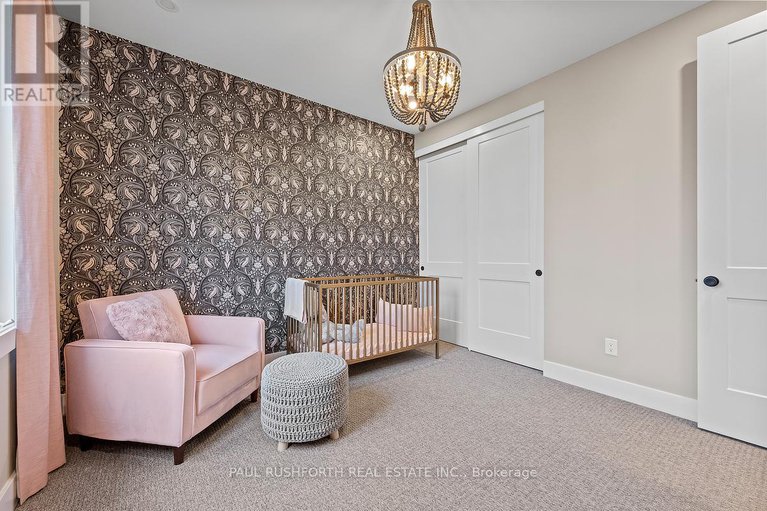 29071484/123-chandelle-private/carp/ottawa/ontario/K0A1L0_41