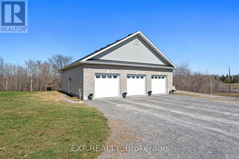 28552096/5940-brophy-drive/south-of-fallowfield-road/ottawa/ontario/K0A2Z0_7