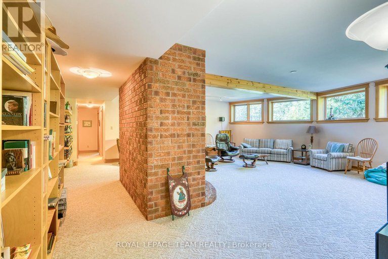 28957680/1648-ramsay-con-3a-road/mississippi-mills-ramsay-twp/mississippi-mills/ontario/K0A1A0_28