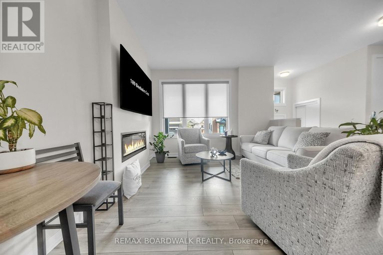 28983296/189-beebalm-crescent/half-moon-bay/ottawa/ontario/K2J7G9_15