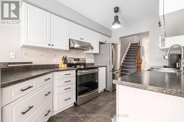 28182687/275-silbrass-private/stonebridge/ottawa/ontario/K2J5M6_10