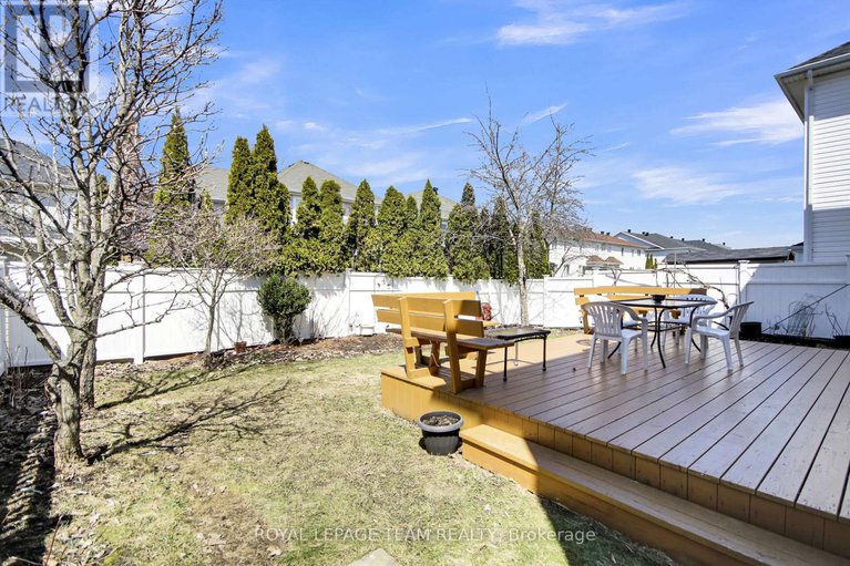 28618851/19-athena-way/barrhaven-east/ottawa/ontario/K2G6S1_39