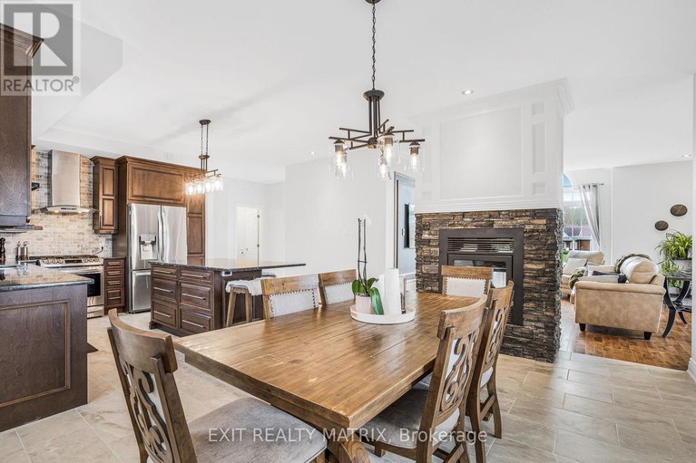 29094992/5-64-radstock-lane/champlain-twp/champlain/ontario/K6A2R2_12