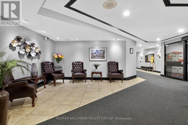 29629891/305-80-sandcastle-drive/leslie-park/ottawa/ontario/K2H9E7_4