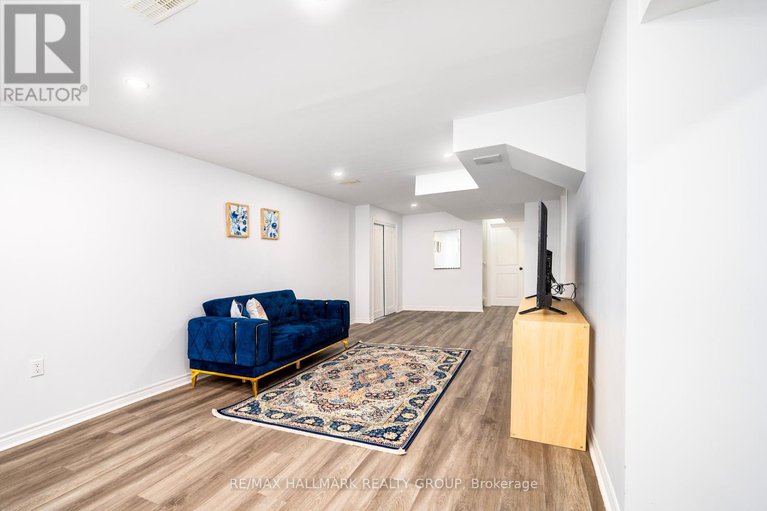28543686/223-conifer-creek-circle/emerald-meadowstrailwest/ottawa/ontario/K2M0M2_28