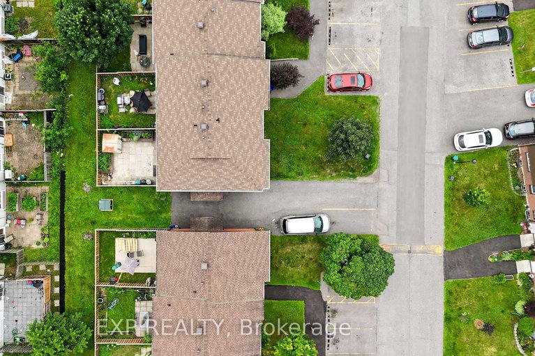 28593463/117-3136-stockton-drive/blossom-parkkemp-parkfindlay-creek/ottawa/ontario/K1T1S1_28