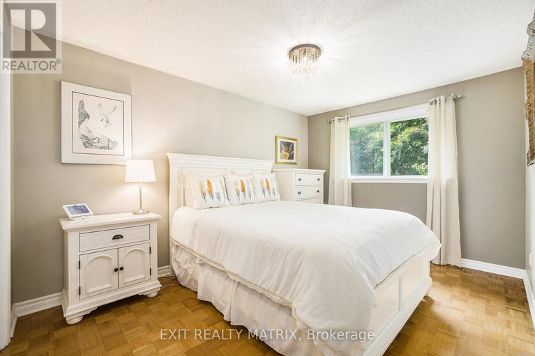 28740334/30-glen-park-drive/blackburn-hamlet-south/ottawa/ontario/K1B3Z2_29