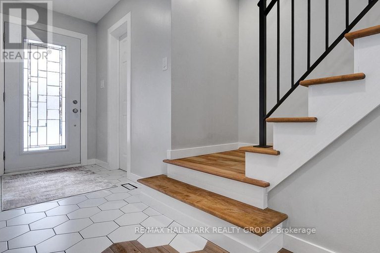 29513772/78-havenhurst-crescent/hunt-club-parkgreenboro/ottawa/ontario/K1T3G5_4