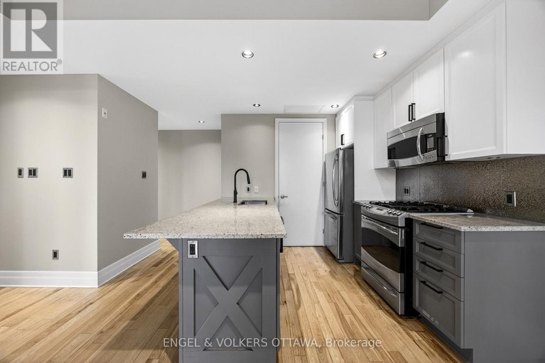 29609712/410-327-breezehill-avenue-s/west-centre-town/ottawa/ontario/K1Y1R6_13