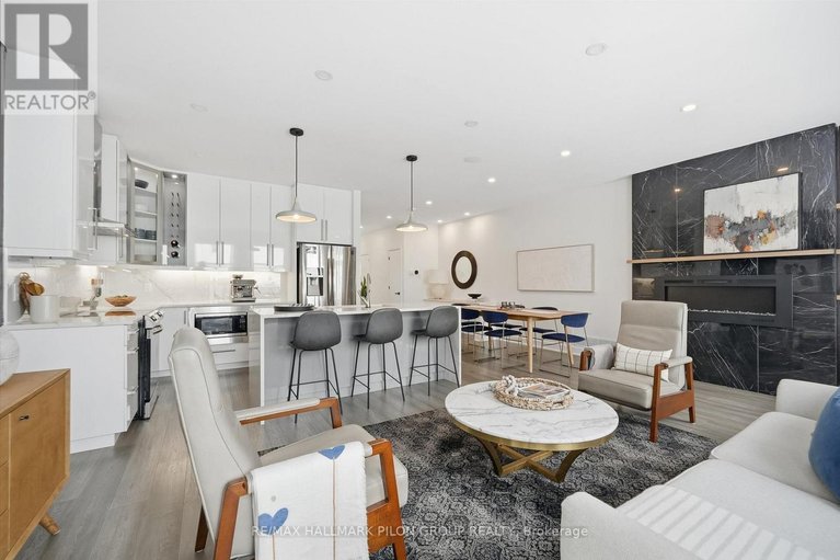 29455471/559-mutual-street/castle-heights/ottawa/ontario/K1K1C5_5