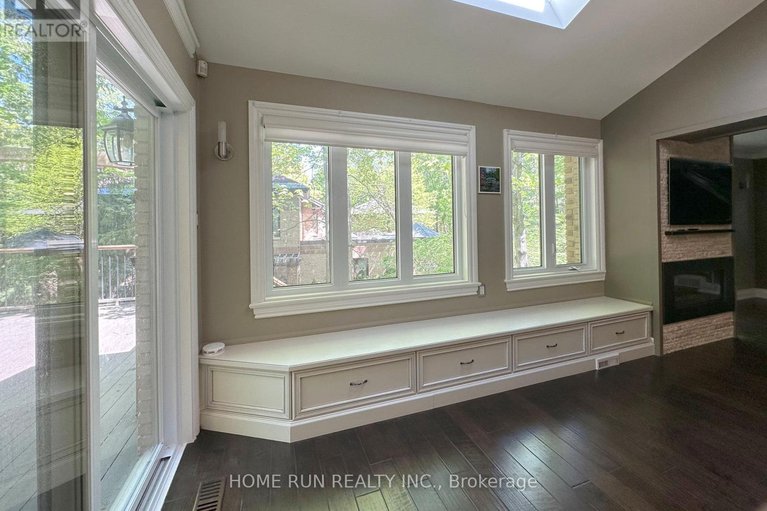 29592563/35-blue-heron-court/rockcliffe/ottawa/ontario/K1L8J7_11