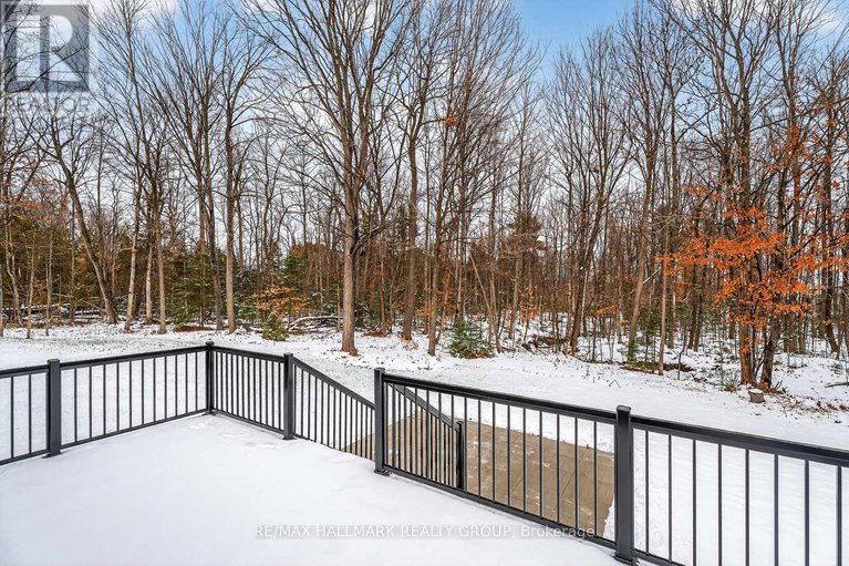 29137942/1625-royal-orchard-drive/cumberland-estates/ottawa/ontario/K4C1A9_40