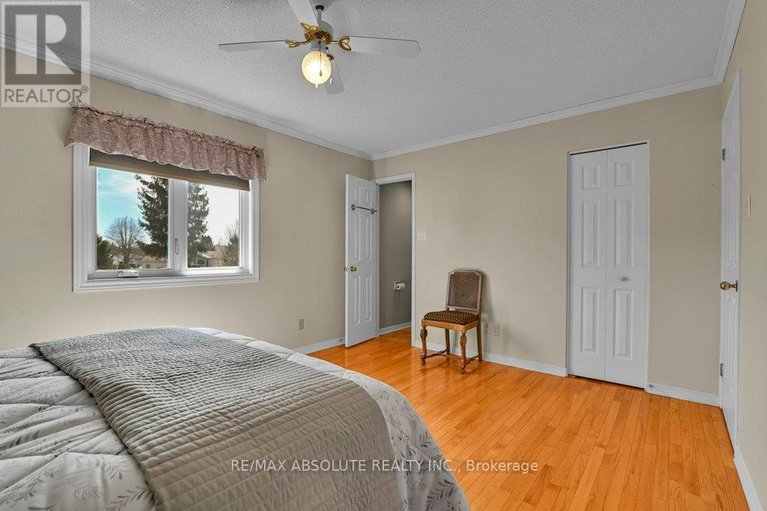 29665092/535-gascon-street/village-of-russell/russell/ontario/K4R1C6_20