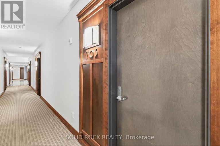 28899177/703-238-besserer-street/sandy-hill/ottawa/ontario/K1N6B1_10