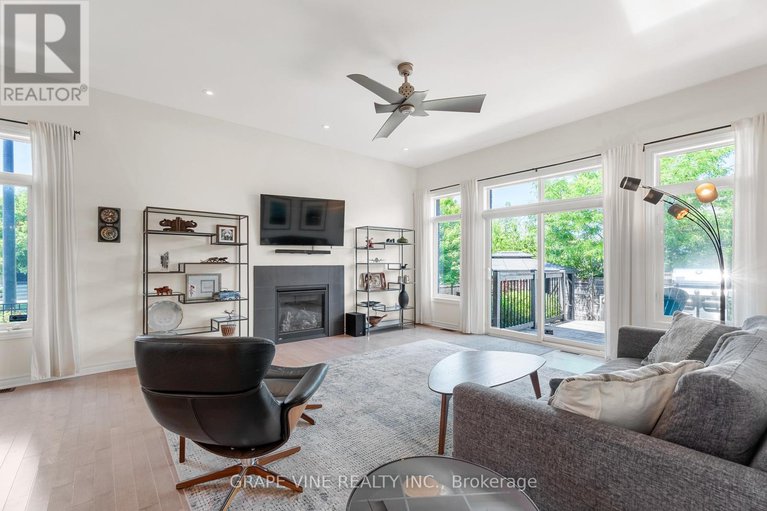28623551/227-sunnyridge-crescent/emerald-meadowstrailwest/ottawa/ontario/K2M0H2_23