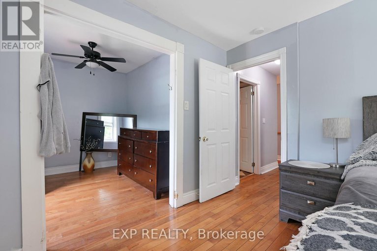 28899628/55-division-street-n/mcnabbraeside-twps/mcnabbraeside/ontario/K7S3B9_19
