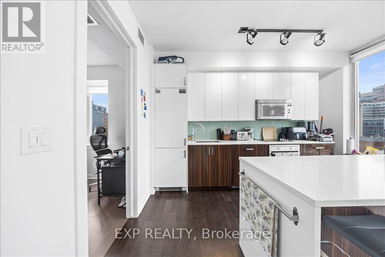 29486304/611-300-lisgar-street/ottawa-centre/ottawa/ontario/K2P0E2_13