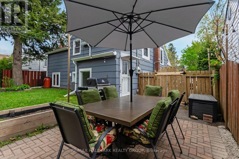 28350107/1225-foxbar-avenue/ellwood/ottawa/ontario/K1V6V4_32
