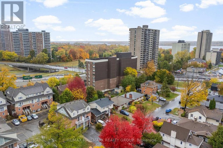29051360/440-edgeworth-avenue/woodroffe/ottawa/ontario/K2B5L1_38