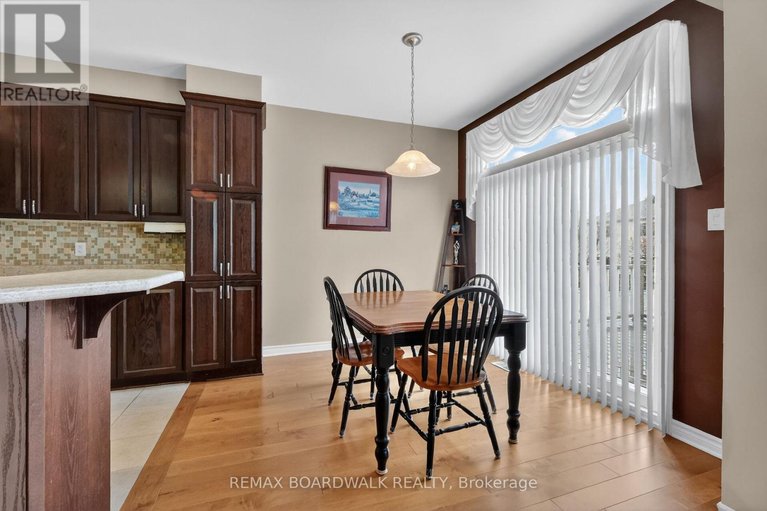 29627313/241-denali-way/stittsville-north/ottawa/ontario/K2S0N1_17