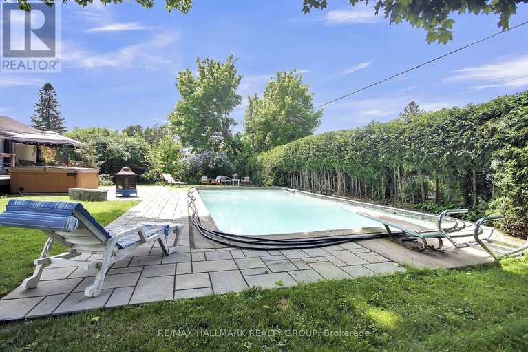 28389488/27-savuto-way/meadowlandscrestview/ottawa/ontario/K2G2S9_45