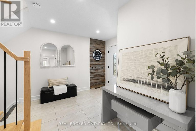 29653465/2058-wildflower-drive/queenswood-heights-south/ottawa/ontario/K1E3R3_4