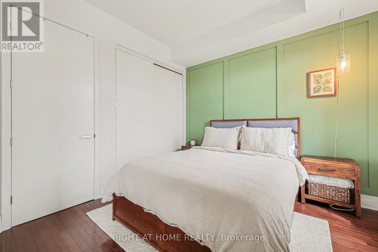 29563754/810-330-loretta-avenue-s/west-centre-town/ottawa/ontario/K1S4E8_15